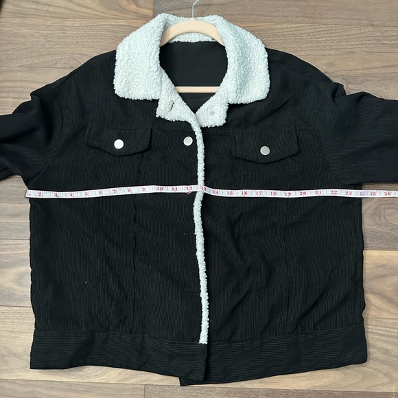Like New S Black Jacket w/Sherpa lined collar - Picture 5 of 5